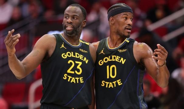 云端牌局暗战：两个偏执狂如何唤醒勇士冠军基因