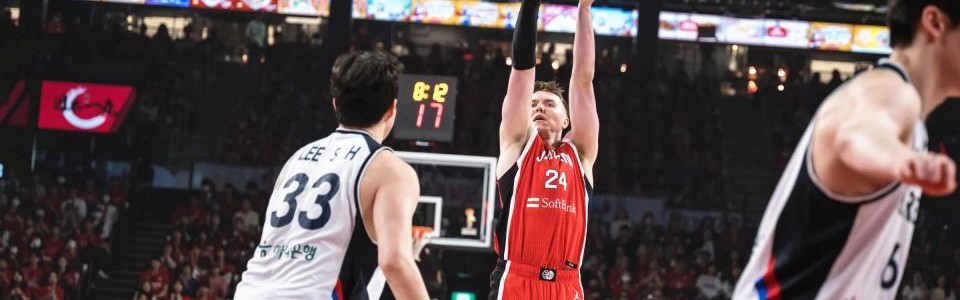 九游体育首页-78-72，中国男篮传来喜讯！日本帮大忙了，晋级形势豁然开朗