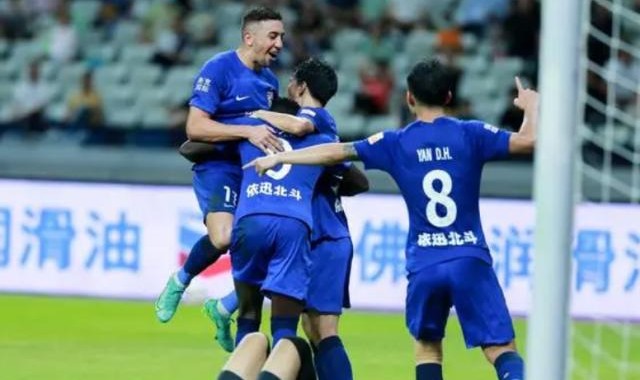 九游体育官方网站-【中超】阿齐兹戴维森点射 三镇2比1亚泰主场首胜