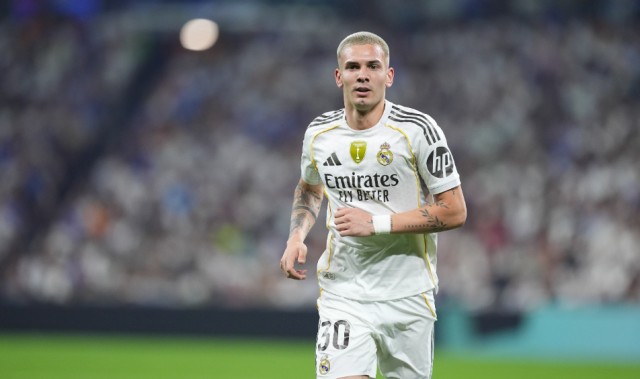 阿隆索下课24小时！一线队4人仍未公开告别 媒体点出三大抗命者