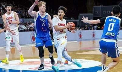 九游体育平台-玩的就是心跳，中国男篮连续两场比赛完成10分以上的逆转